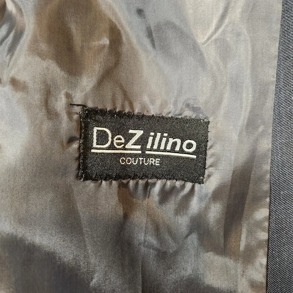 DeZilino Couture Suit‎ Blazer 48L Gray Wool Touch Super 150s 2 Button